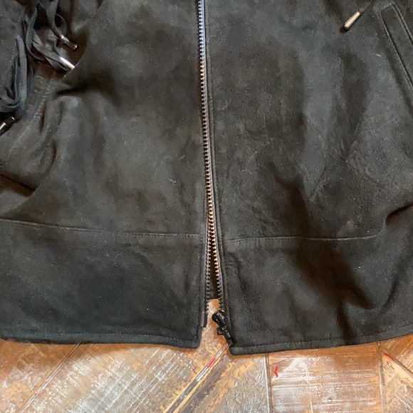 Vintage Suede Fringe jacket by Semplice. Small. Beautiful. - Picture 6 of 6